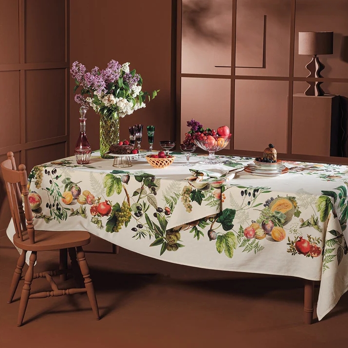 cotton and linen blended tablecloth – a combination of natural aesthetics and environmentalism